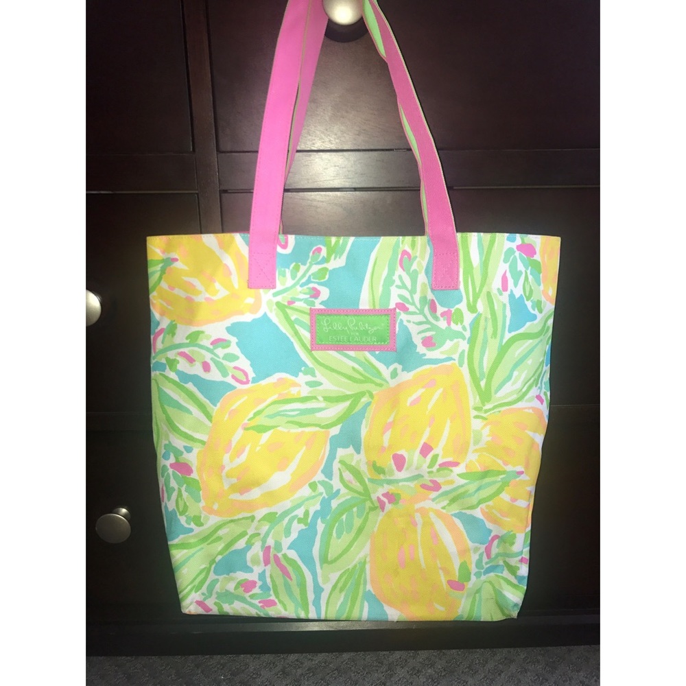 FREE Lilly Pulitzer Bag if bundled with other item